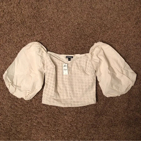 Express Top NWT - Picture 4 of 6